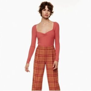 Wilfred Waterfront Sweetheart Neckline Long Sleeve Fitted Top